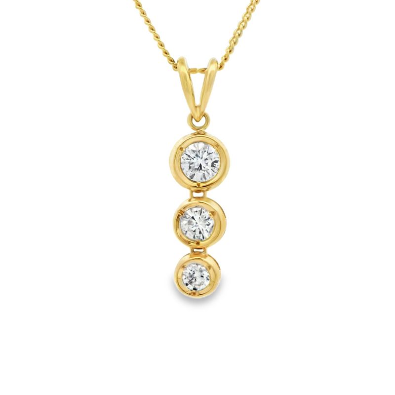 Parrys Jewellers 18ct Yellow Gold 3rb=0.50ct Diamond Drop Pendant